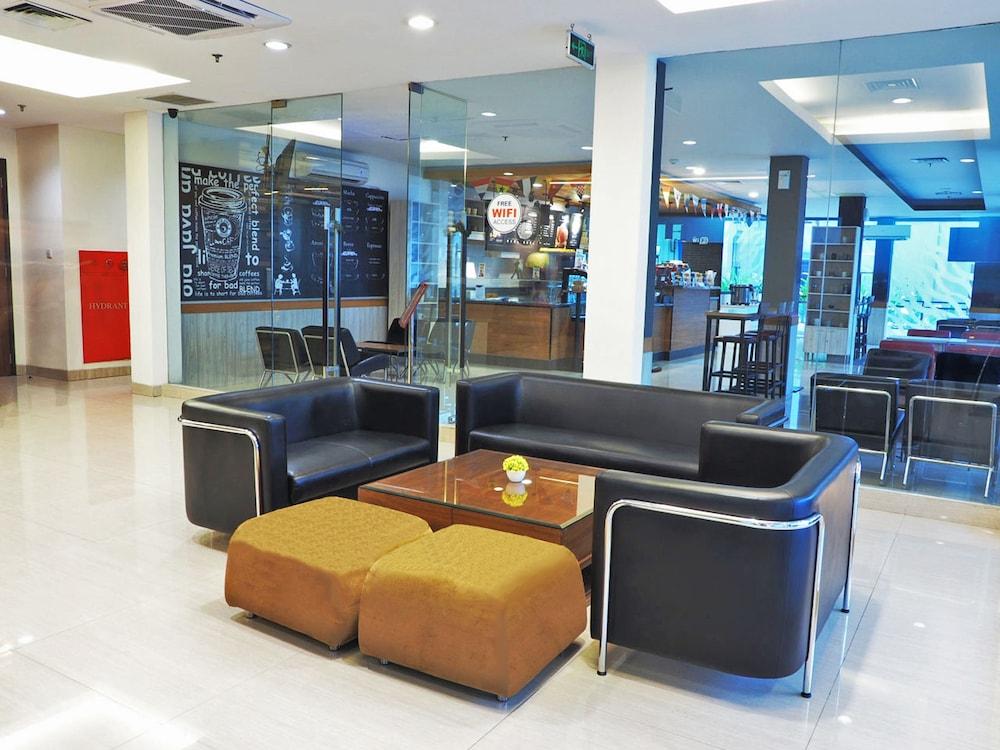 D'Primahotel Itc Mangga Dua Jakarta Exterior foto